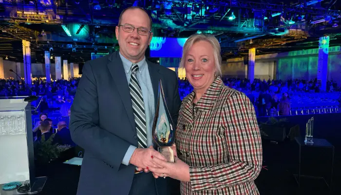 two people with award