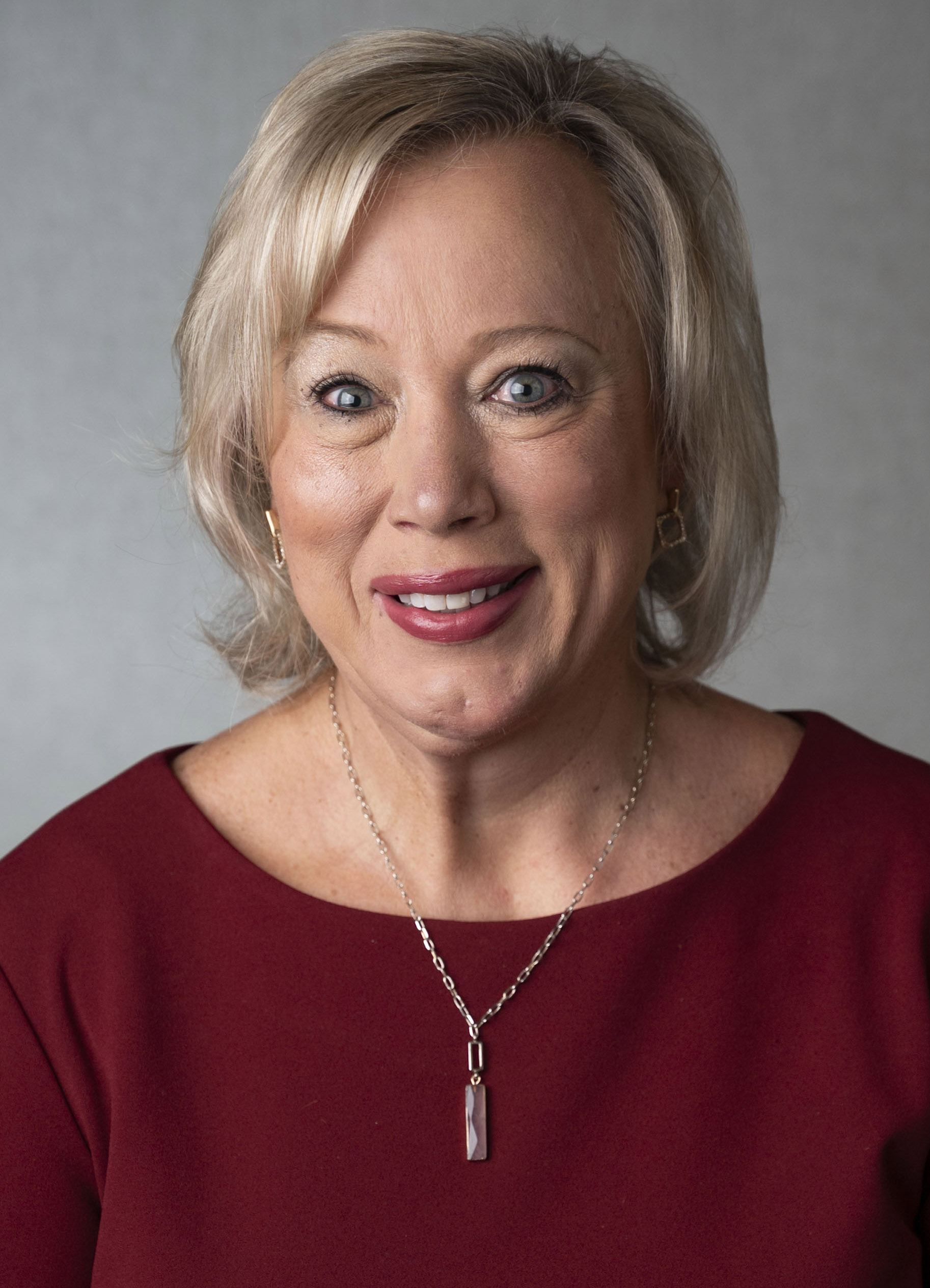 Ruth Meirick headshot